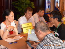 對(duì)接洽談一角