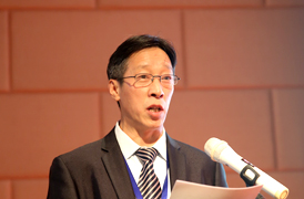 中國肉類協(xié)會機械裝備分會常務副秘書長 盛君華 主持大會